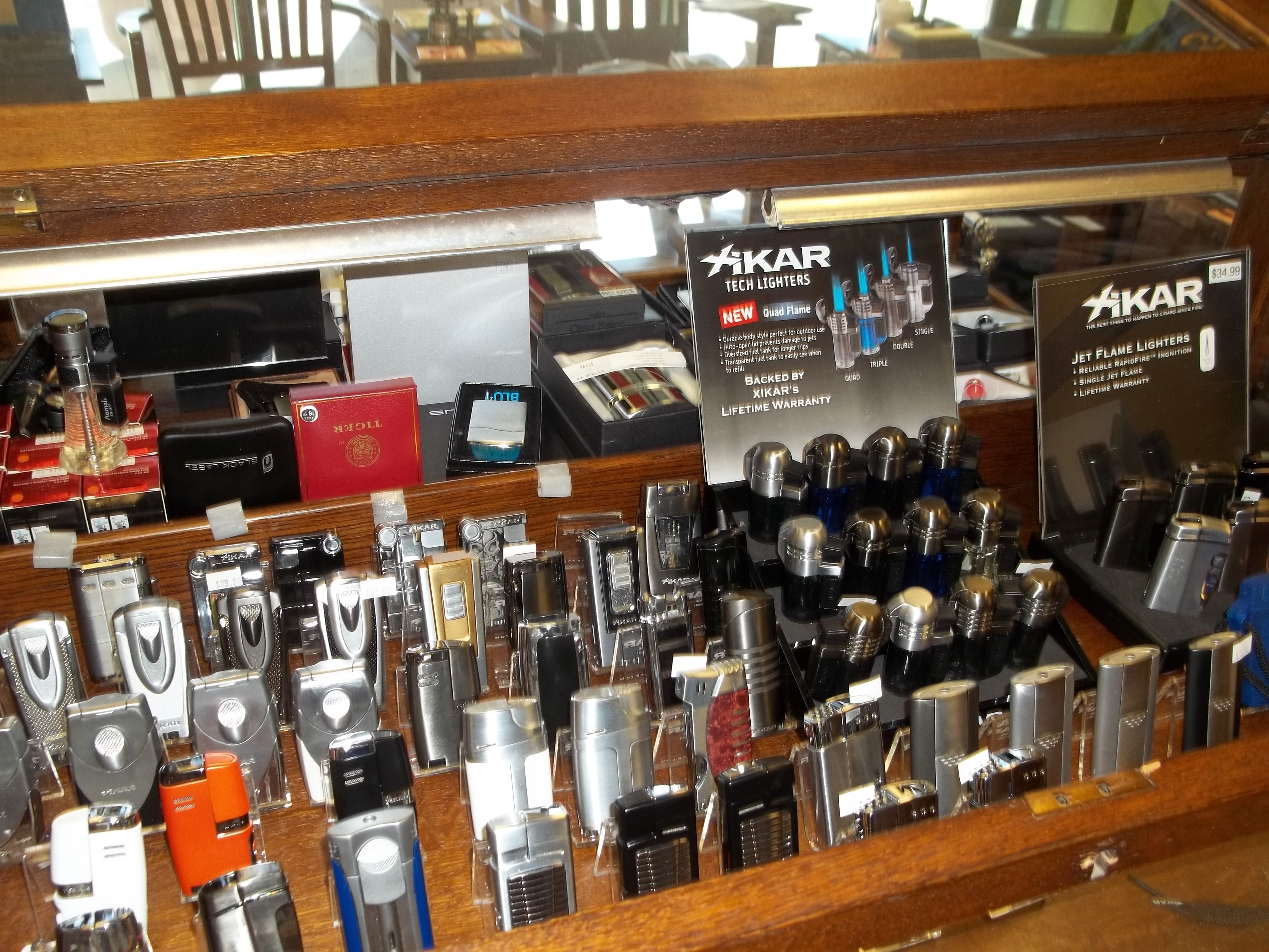 Tobacco Products Ocala, FL Cigar Accessories Roz's Cigar Emporium